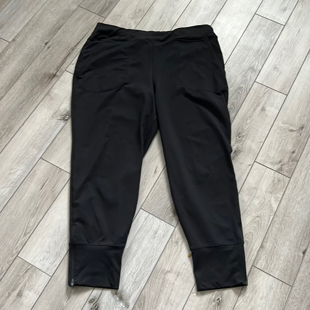 DSG Joggers (Women's)